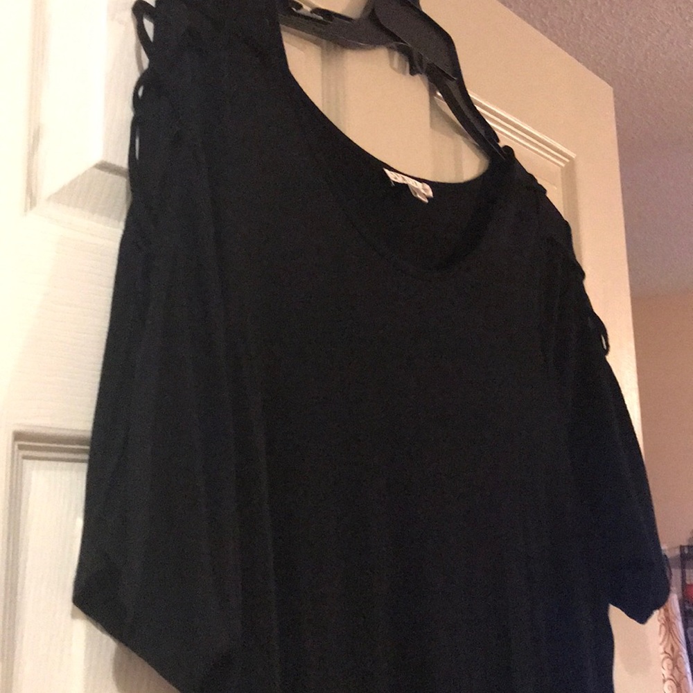 Tunic - Picture 3 of 3